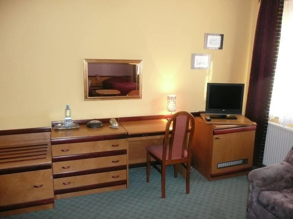 Hotel Zulawy Elblag Luaran gambar