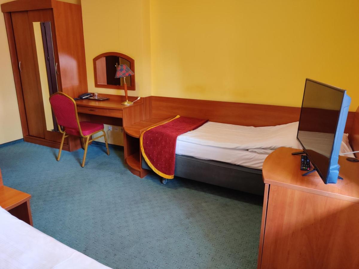 Hotel Zulawy Elblag Luaran gambar